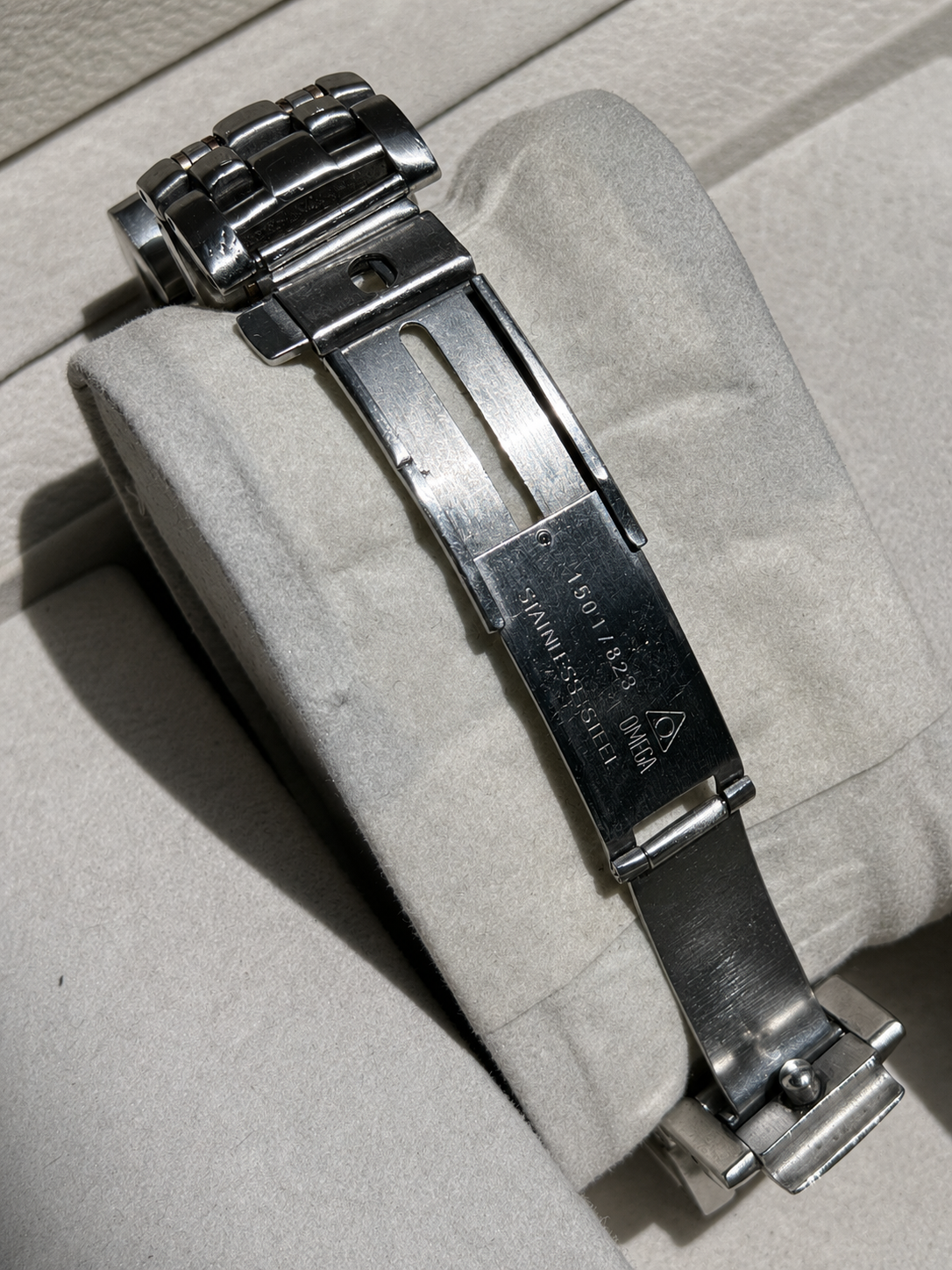 OMEGA SEAMASTER 120M TWO TONE QUARTZ SWISS PREOWNED WATCH