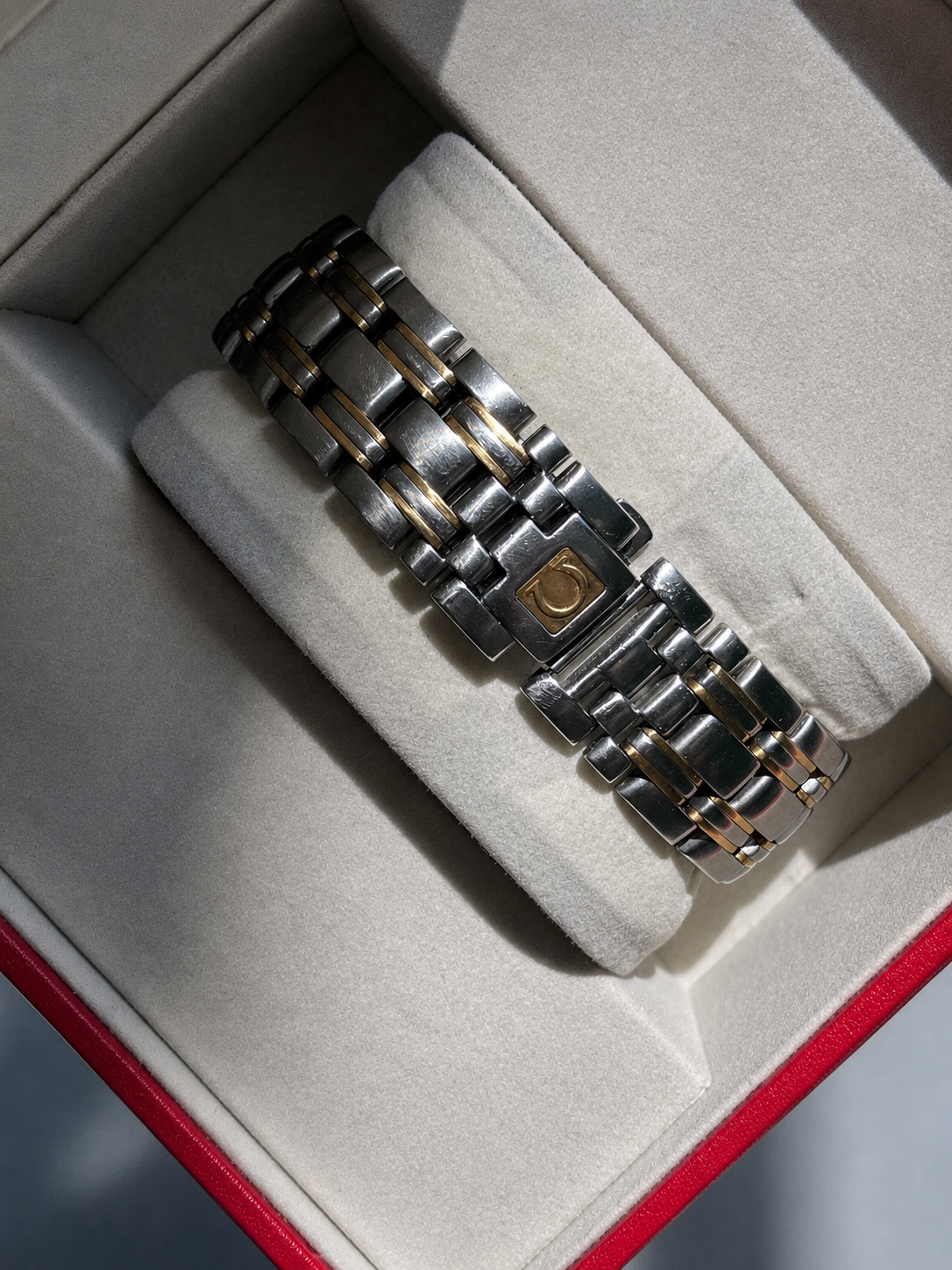 OMEGA SEAMASTER 120M TWO TONE QUARTZ SWISS PREOWNED WATCH