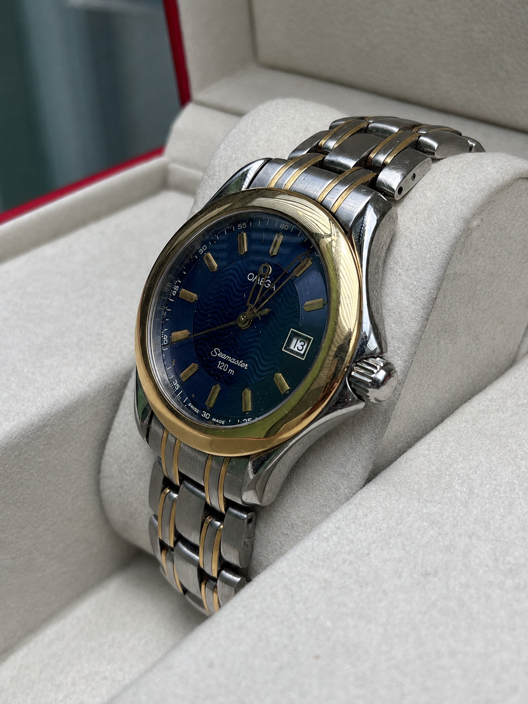 OMEGA SEAMASTER 120M TWO TONE QUARTZ SWISS PREOWNED WATCH