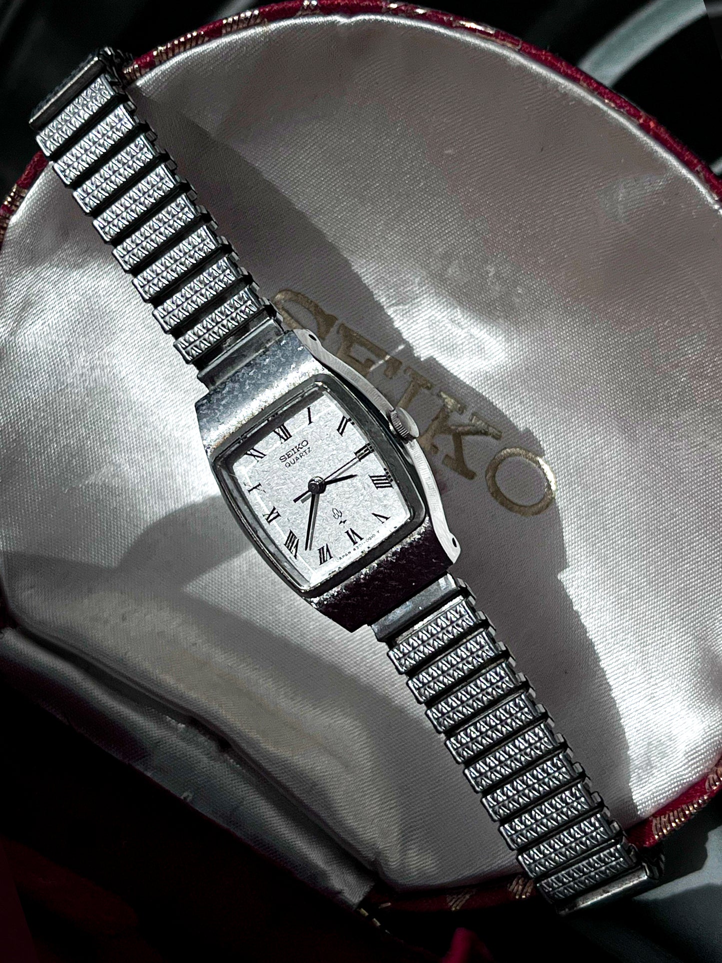 SEIKO STEEL JAPAN QUARTZ PRELOVED WATCH