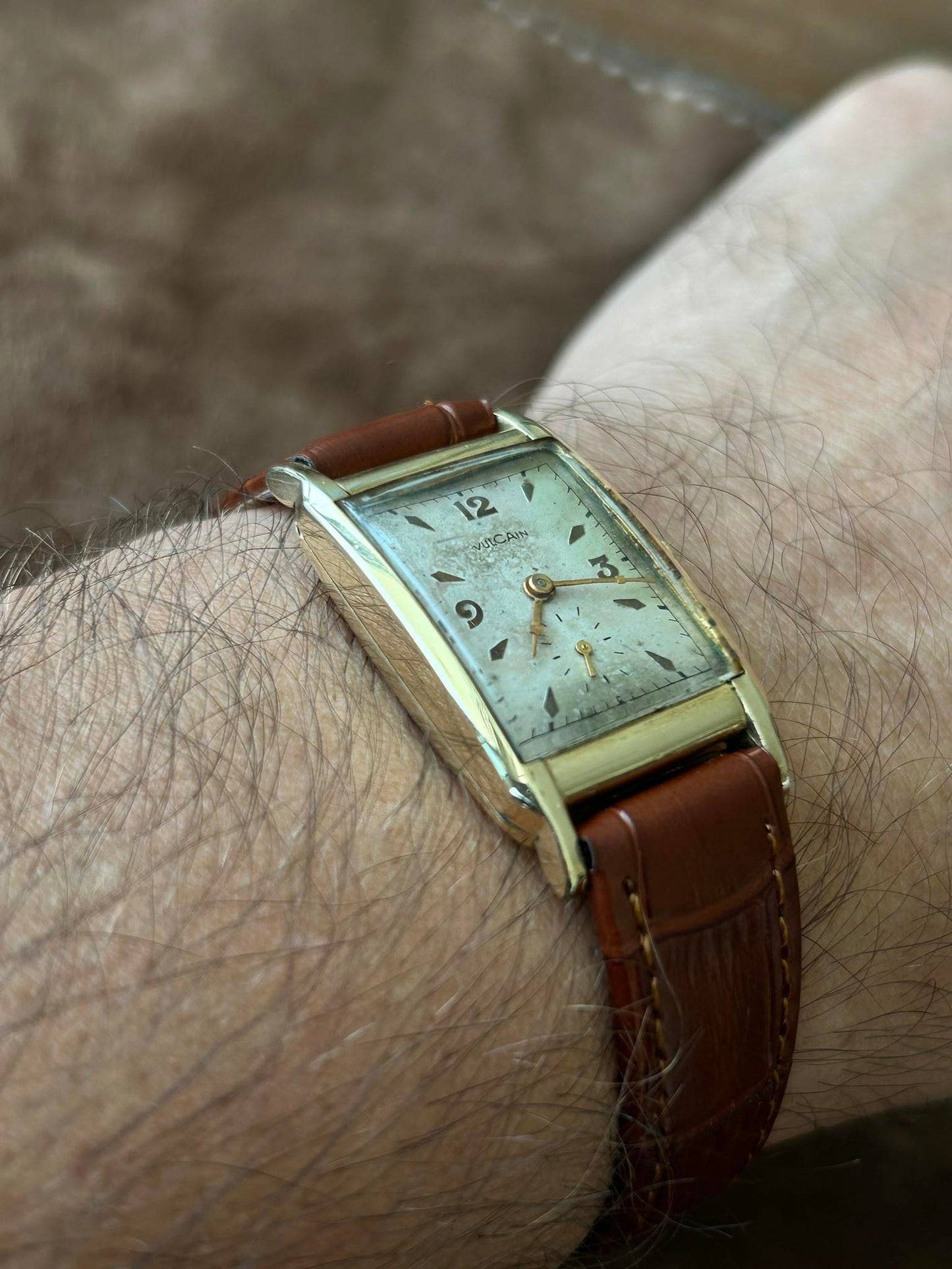 VULCAIN TANK YEAR 1955 WITH CERTIFICATE MANUAL WINDING SWISS