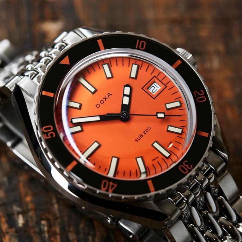 DOXA SUB200 DIVER AUTOMATIC YEAR 2023 LIKE BRAND-NEW FULL-SET SWISS